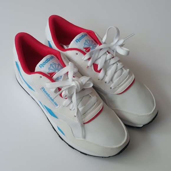 Reebok Women's Classic Nylon Casual Shoes - Picture 1 of 8